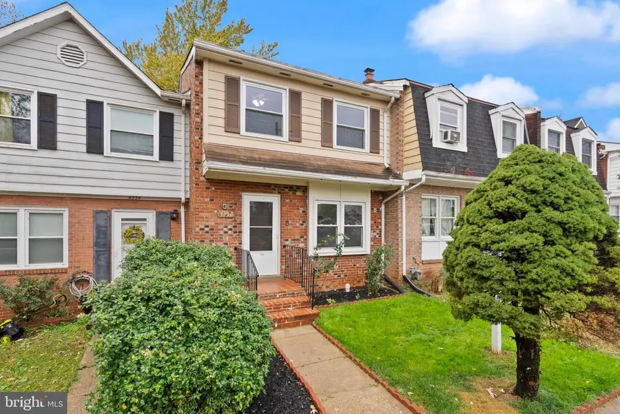 4332 Eileen Ct, Woodbridge, VA 22193 - Image #2