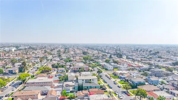 8110 S Denker, Los Angeles, CA 90047