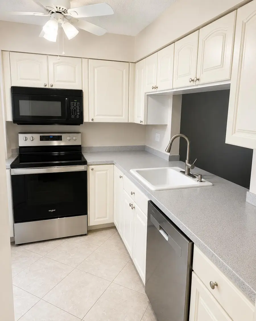 4086 Palm Forest Drive S, Delray Beach, FL 33445 - #3