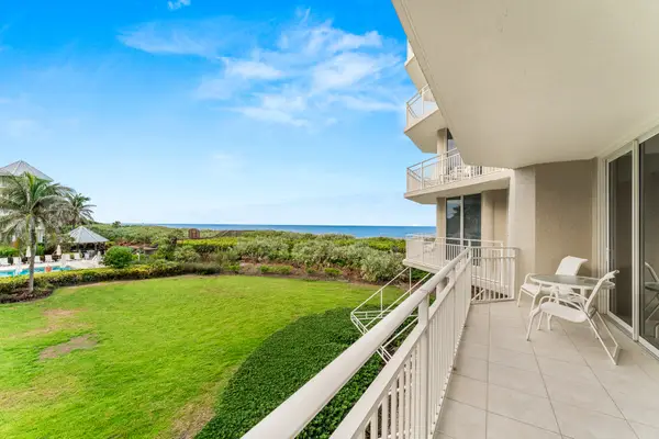 579 NE Plantation Road #S108, Stuart, FL 34996