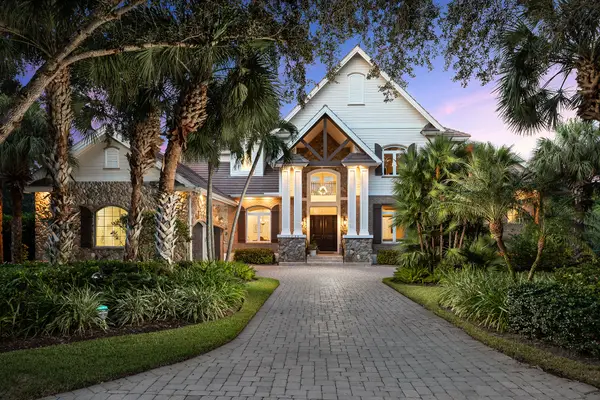 11726 Walton Place, Naples, FL 34110