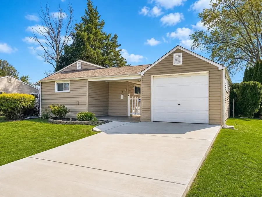 10 Incurve Rd., Levittown, PA 19057 - #2