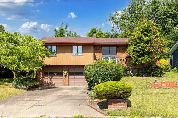 125 Homeridge Lane, Homestead, PA 15120