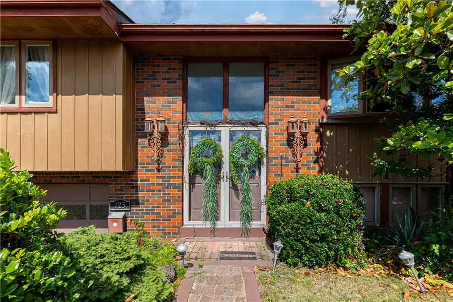 125 Homeridge Lane, Homestead, PA 15120 - #3