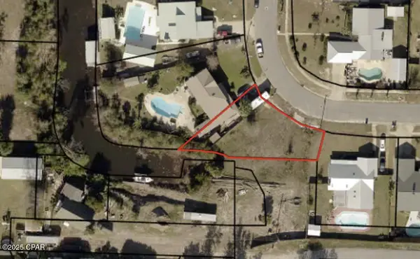 2137 Briawood Circle, Panama City, FL 32405