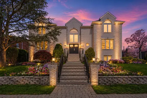 1221 Fairmount Place, Fort Lee, NJ 07024