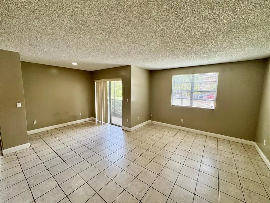 1239 SW 46th Avenue #913, Pompano Beach, FL 33069 - #2