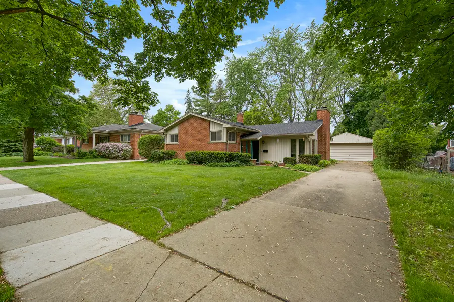 2236 Medford Road, Ann Arbor, MI 48104 - Image #2