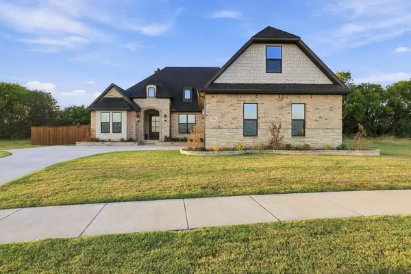 1830 Heritage Knoll Drive, Sherman, TX 75092