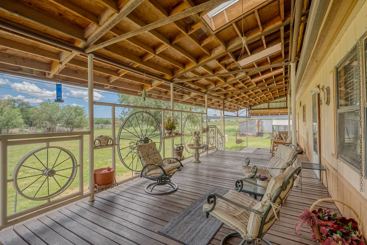 229 West Fifth Street, Capitan, NM 88316 - Image #1