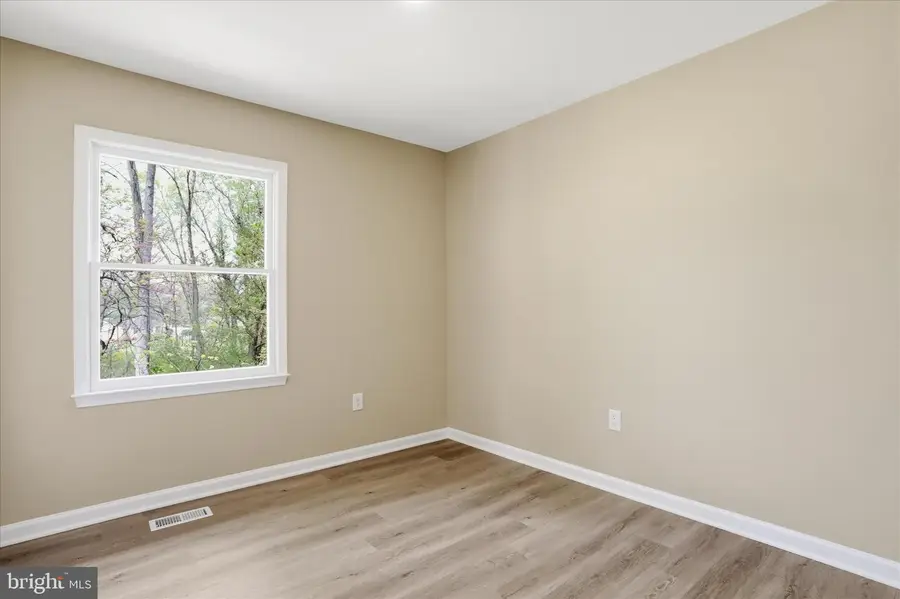 603 Persimmon Ln, Shepherdstown, WV 25443 - #2