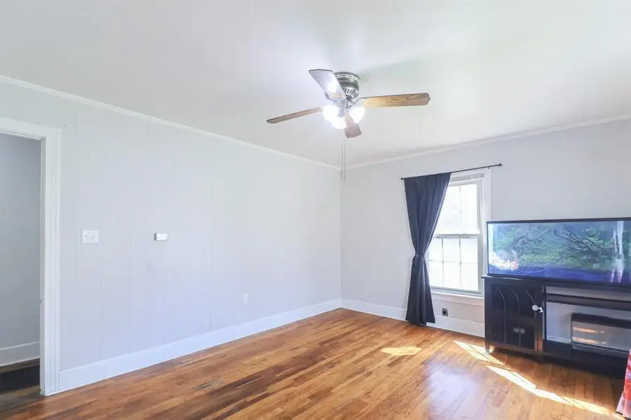 2104 Hampton Drive, Jonesboro, AR 72401 - #3