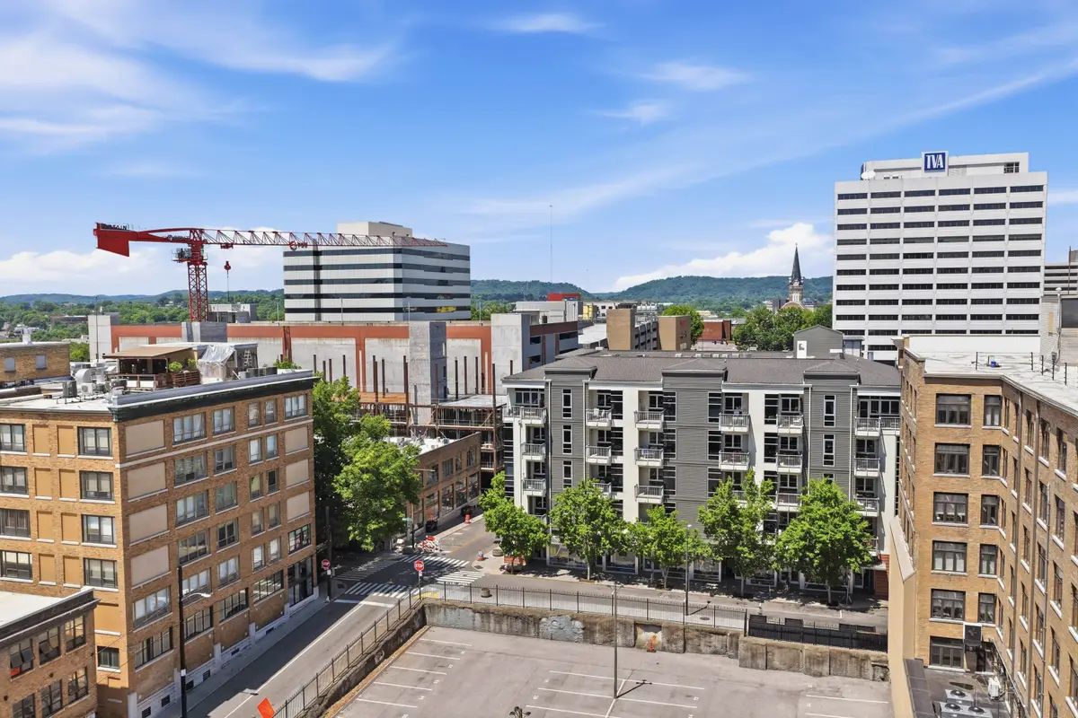 440 Walnut St #302, Knoxville, TN 37902 - #1