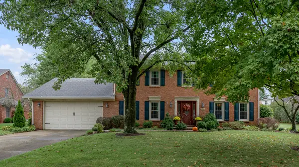 6003 Secretariat Circle, Versailles, KY 40383