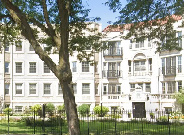 6830 South South Shore Drive #2N, Chicago, IL 60649