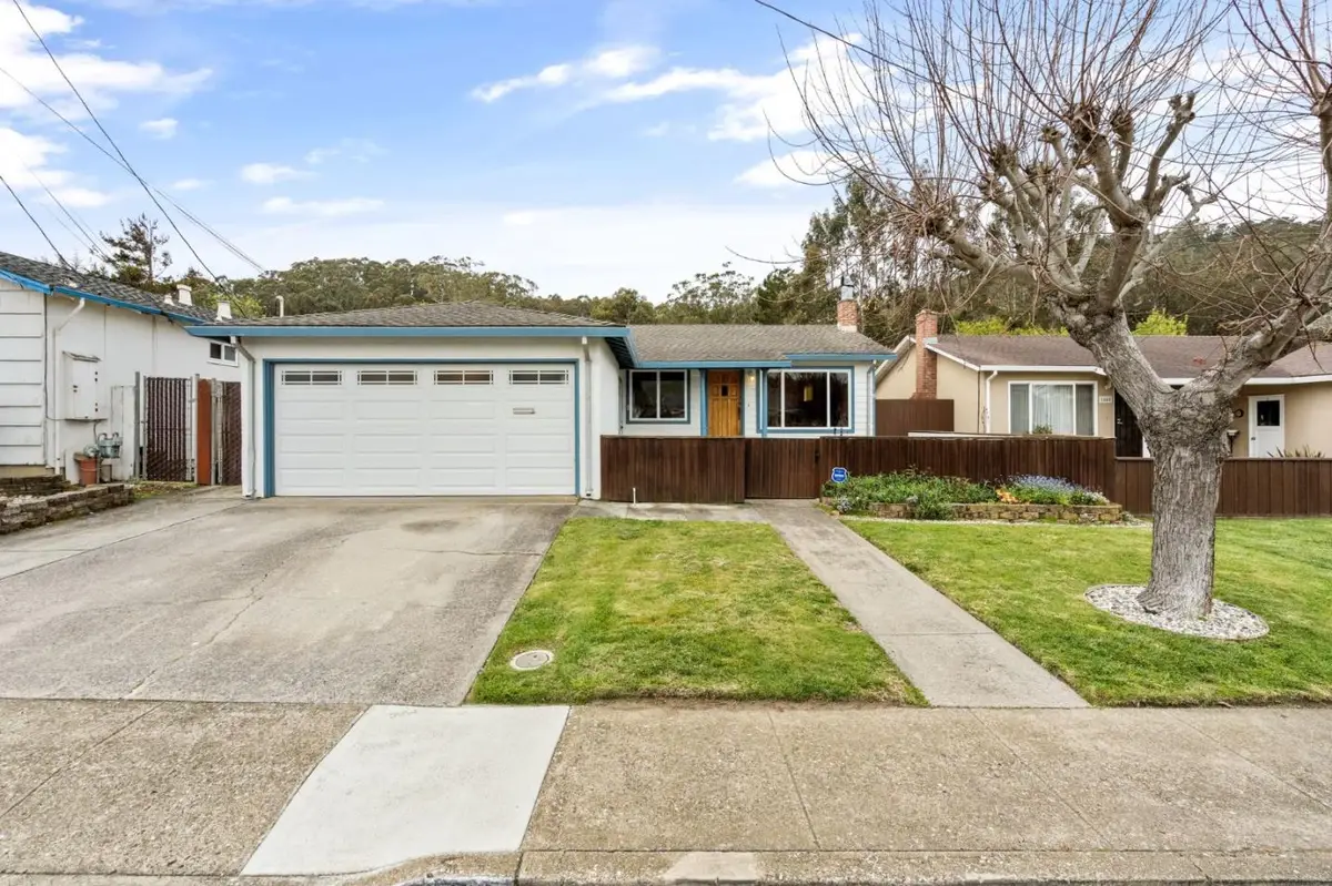 1452 Flores Drive, Pacifica, CA 94044 - Image #1
