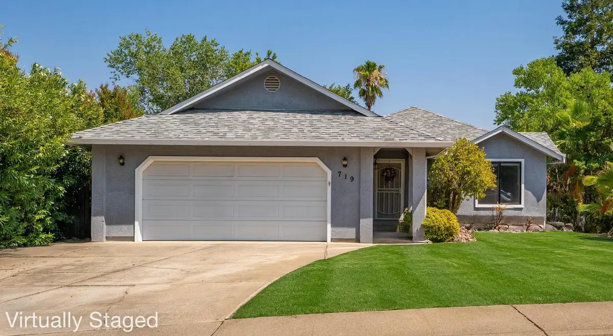 719 St Thomas Parkway, Redding, CA 96003 - Image #1