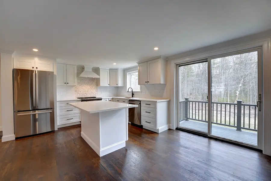 137 Walker Bungalow Road, Portsmouth, NH 03801 - #3