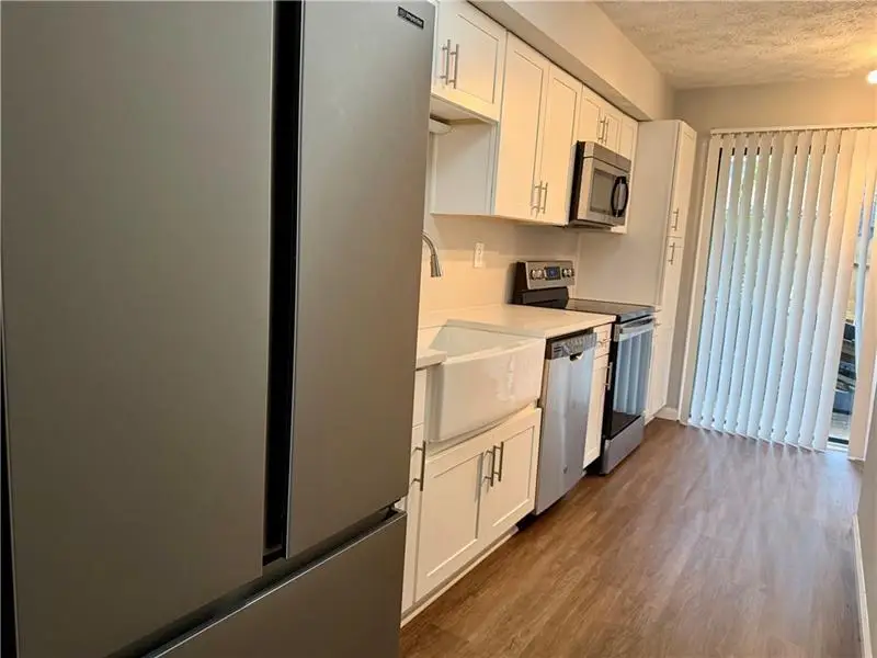 1059 Mariners Drive, Stone Mountain, GA 30083 - #2