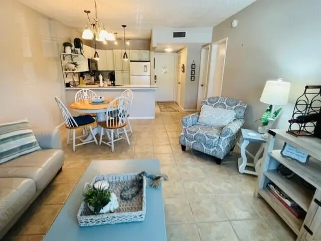 221 SE 9th Avenue #110, Pompano Beach, FL 33060 - #2