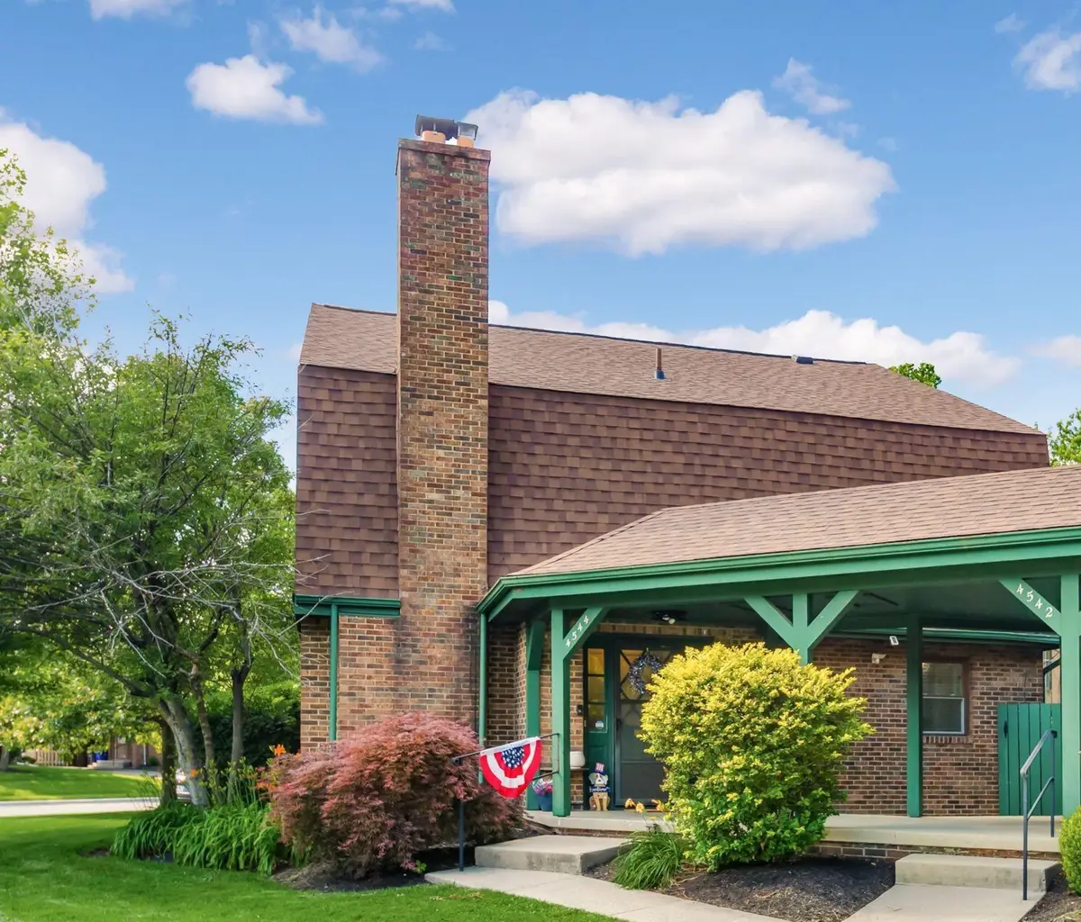 4544 Sandringham Drive, Columbus, OH 43220 - #1