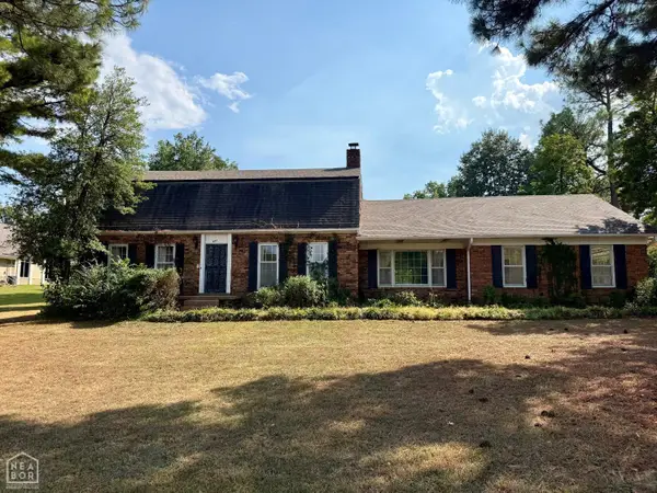 801 E Highland Drive, Jonesboro, AR 72401