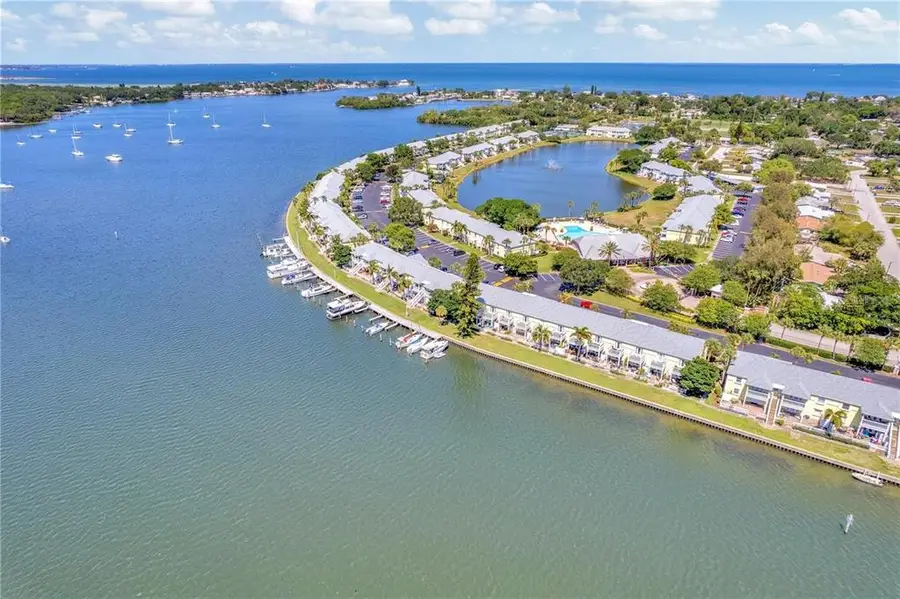 118 Pompano Drive Se #B, Saint Petersburg, FL 33705 - #3