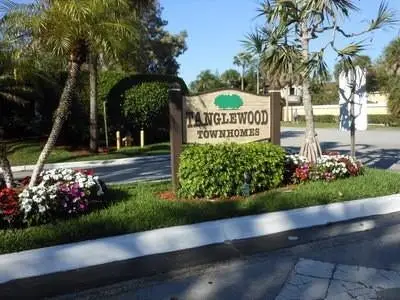 210 SW 97th Terrace #210, Pembroke Pines, FL 33025 - Image #2