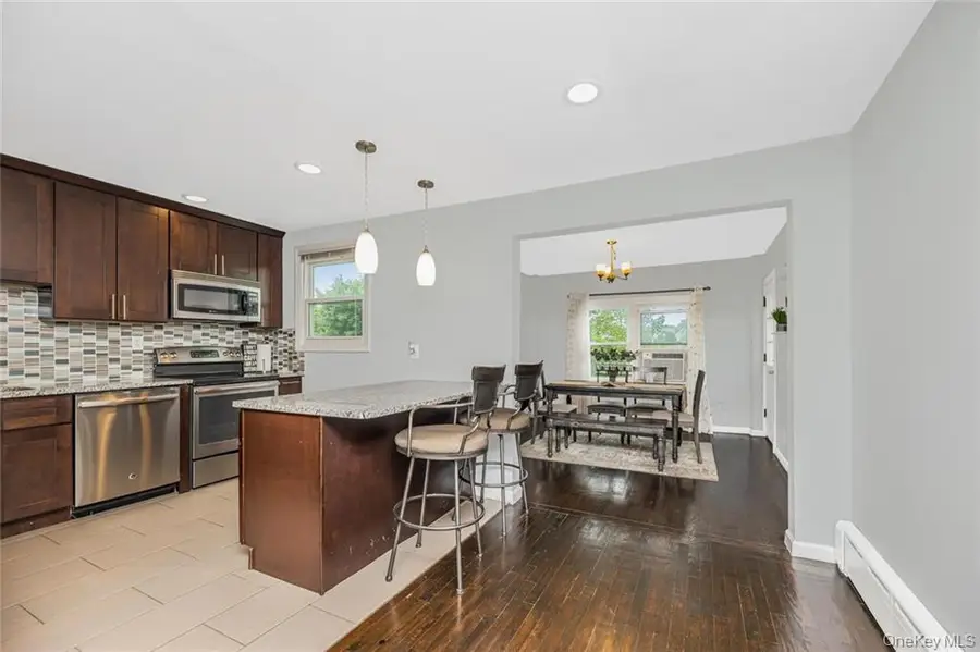 37 Troy Lane #Unit 1, Yonkers, NY 10701 - #3