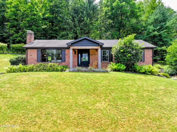 212 Crestview Ave, BEDFORD, PA 15522