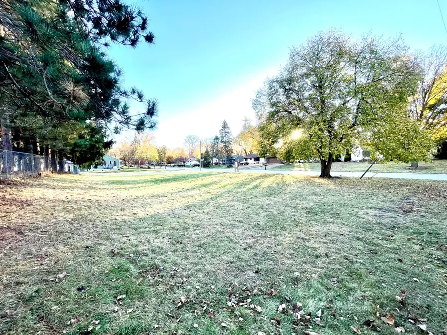 2569 Stacker Boulevard, White Bear, MN 55110 - #3