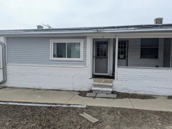 5612 S Route 31 Highway , B, Crystal Lake, IL 60014