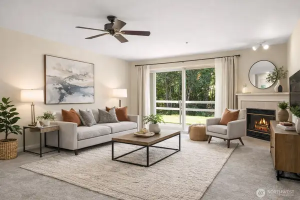 2001 120th Place Ne #8-104, Everett, WA 98208