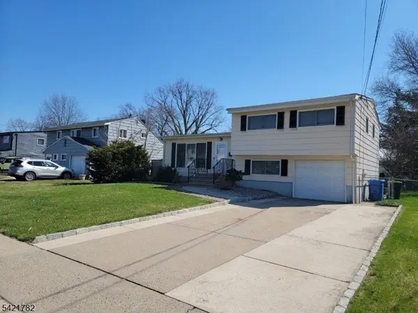 139 Throckmorton Ln, Old Bridge Twp., NJ 08857