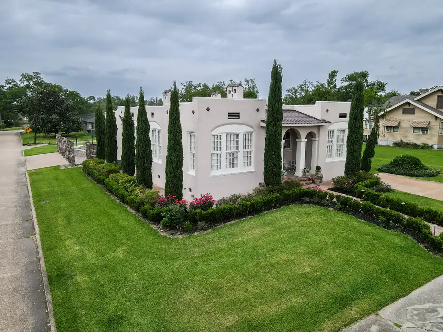 122 Grove Street, Lake Charles, LA 70601 - #2