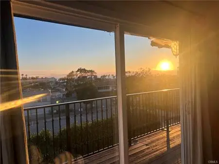 807 El Redondo Avenue, Redondo Beach, CA 90277