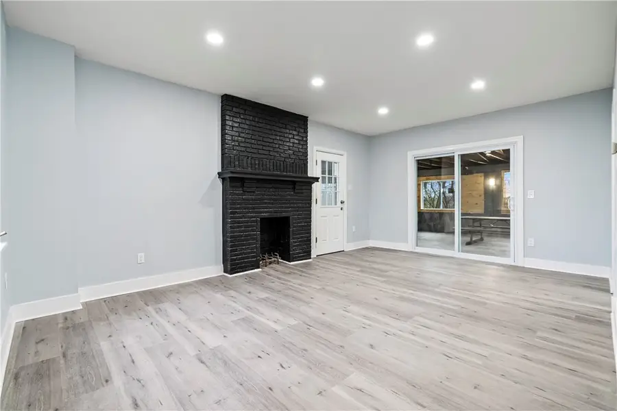 7826 Oak St, Pittsburgh, PA 15237 - #3