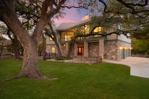 1245 Phantom Rider Trl, Spring Branch, TX 78070