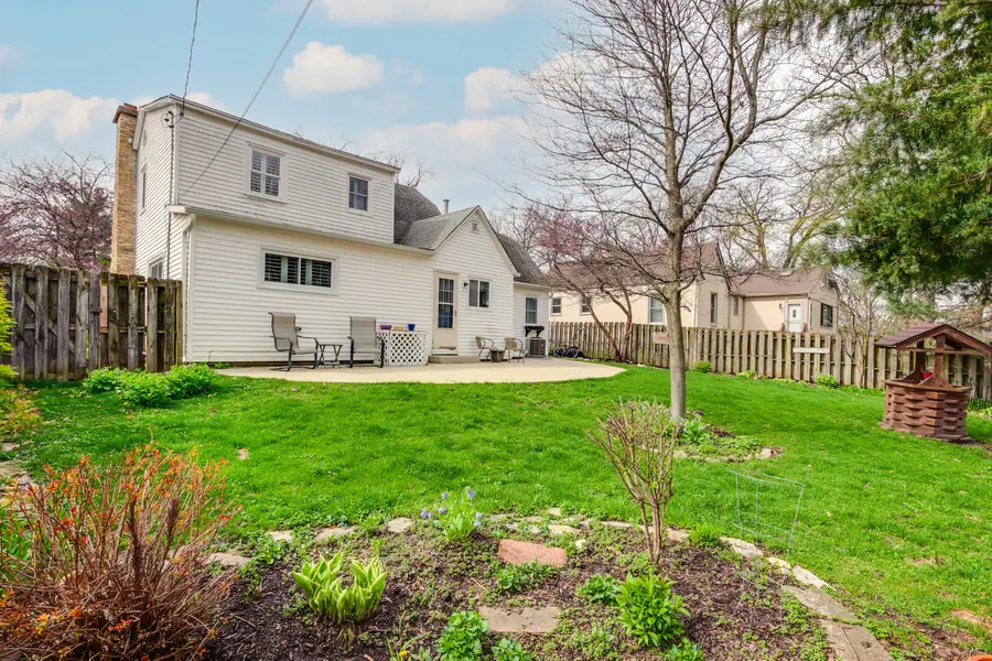 40420 102nd St, Randall, WI 53128 - #2