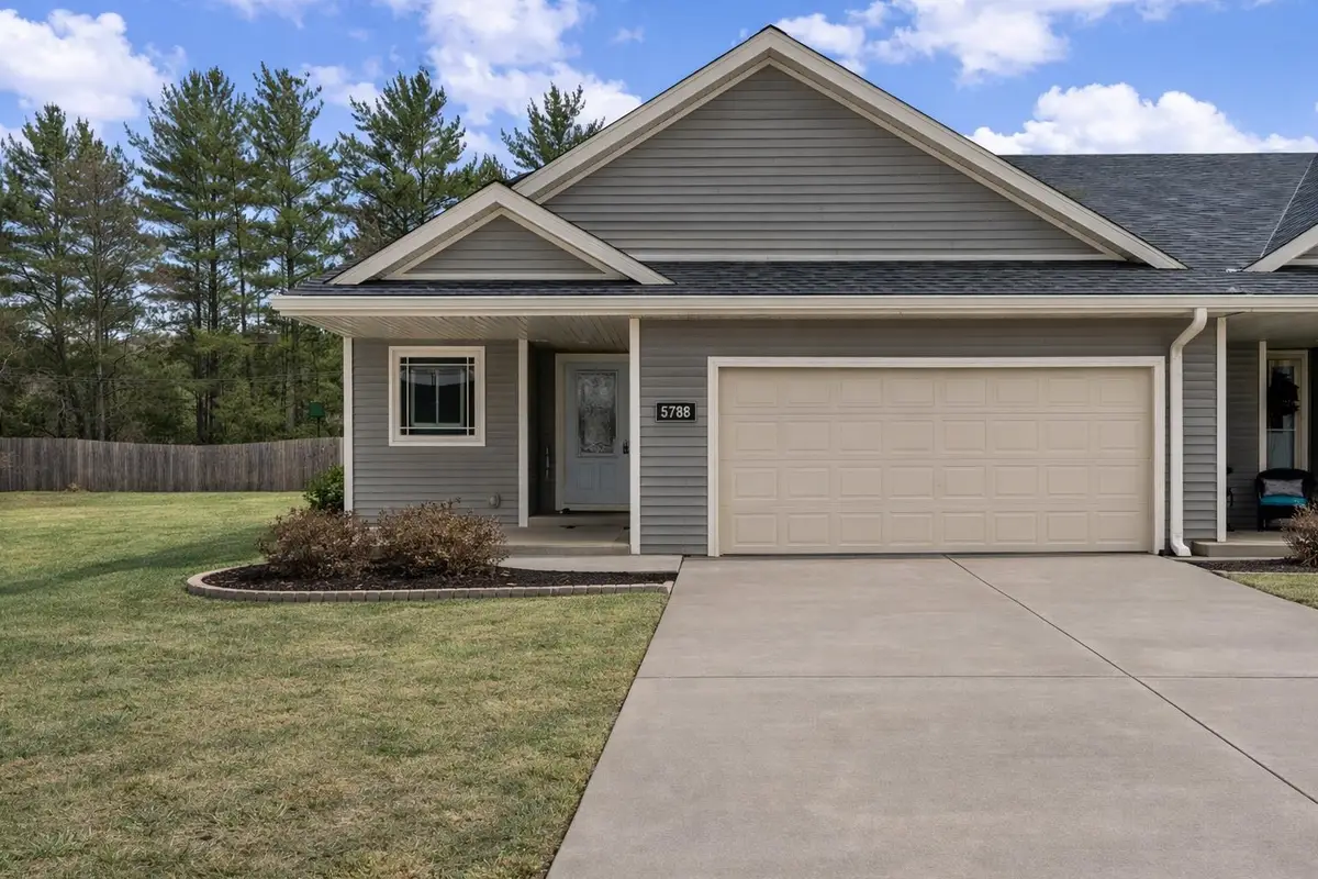 5788 Jackies Drive, Loves Park, IL 61111 - #1