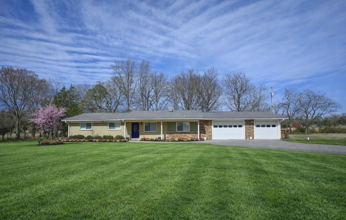 3651 Highway 8 E, Mena, AR 71953 - #1