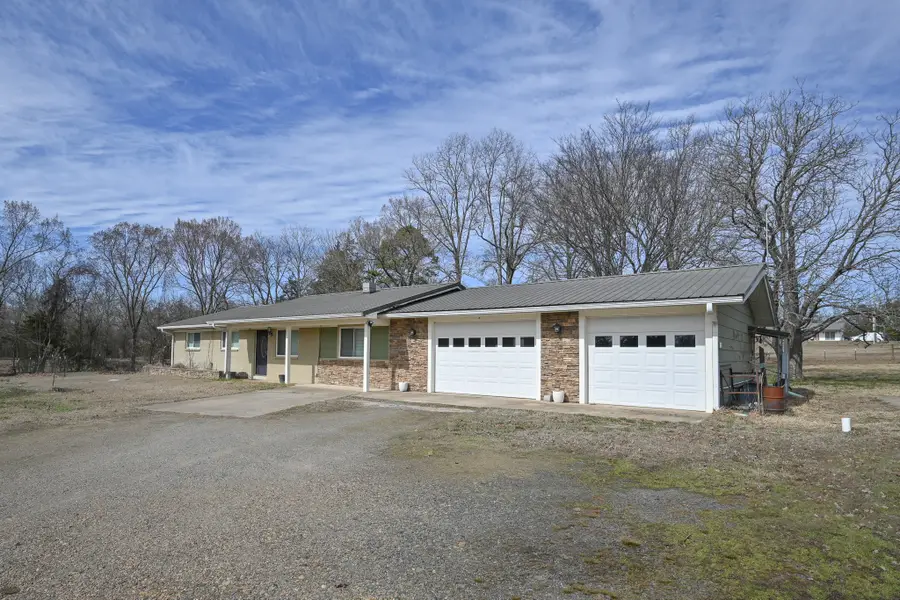 3651 Highway 8 E, Mena, AR 71953 - #2