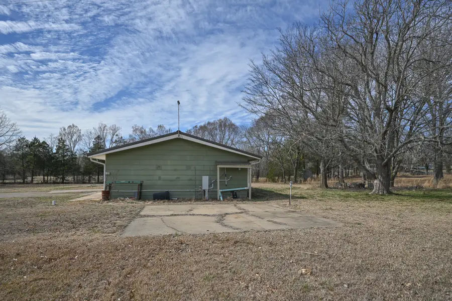 3651 Highway 8 E, Mena, AR 71953 - #3