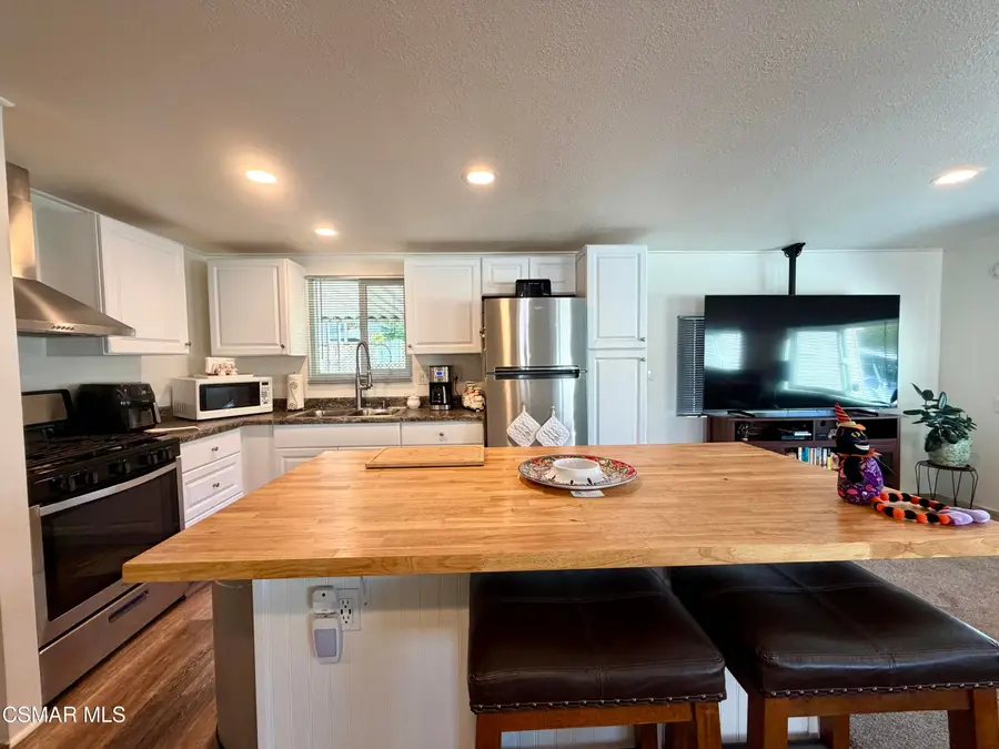 6480 Katherine, Simi Valley, CA 93063 - Image #3