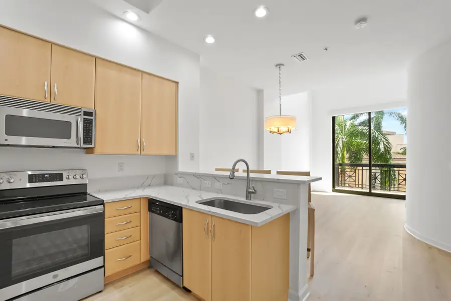 801 S Olive Avenue #211, West Palm Beach, FL 33401 - Image #3