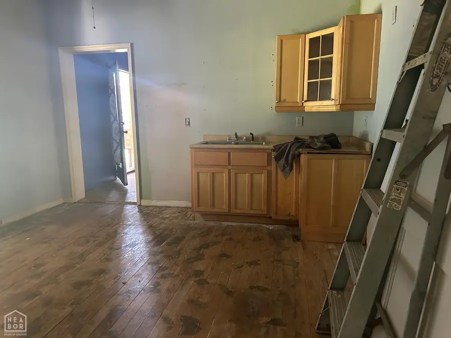 217 Oak Street, Trumann, AR 72472 - #3