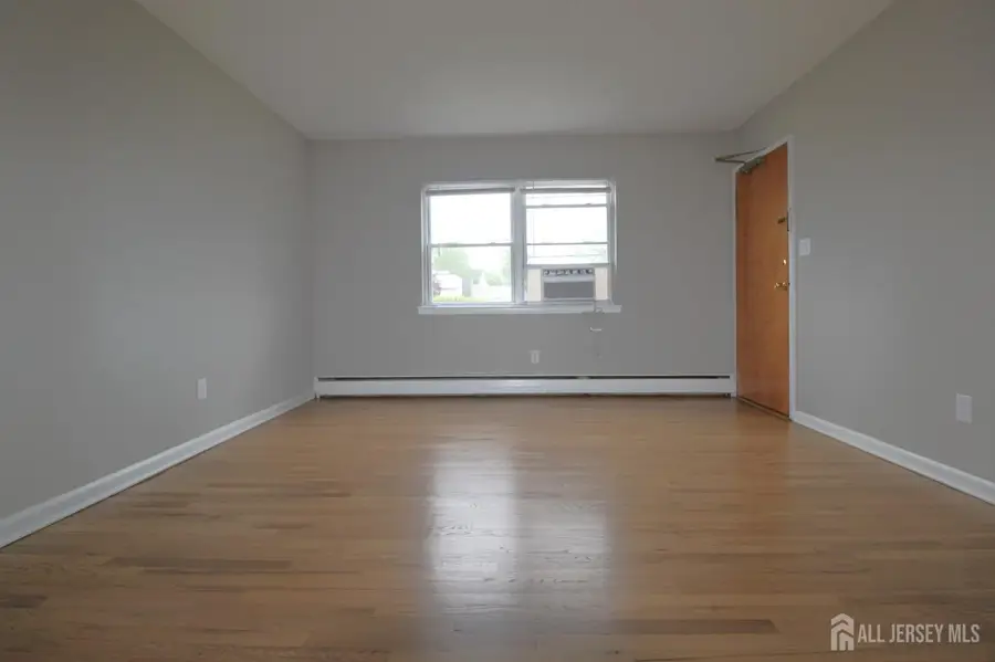 -250 Penn Avenue #2A, Edison, NJ 08817 - #2