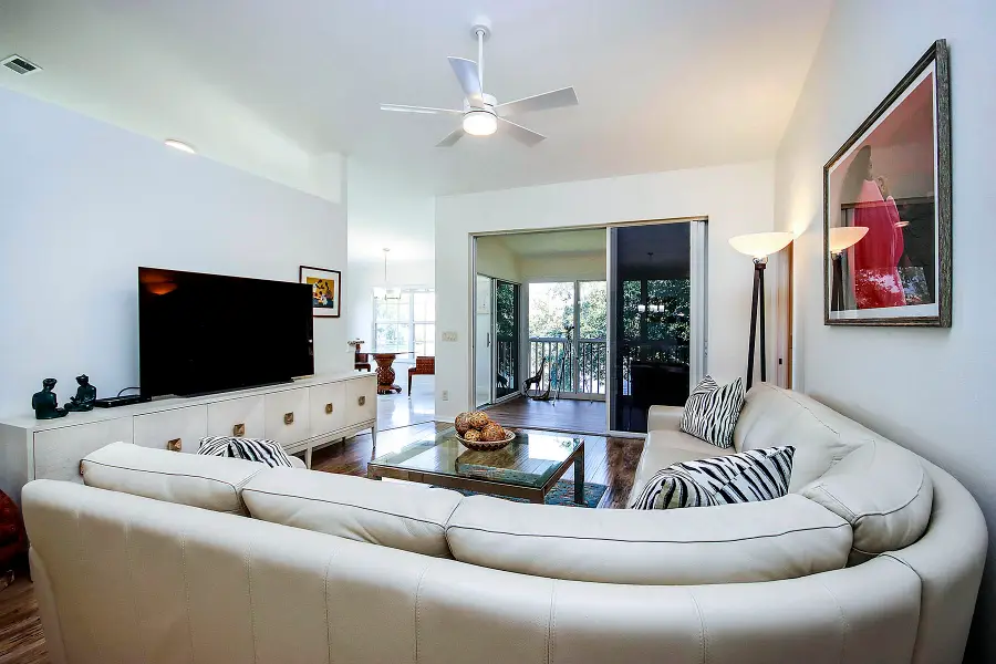 14850 Crystal Cove Court #402, Fort Myers, FL 33919 - Image #3