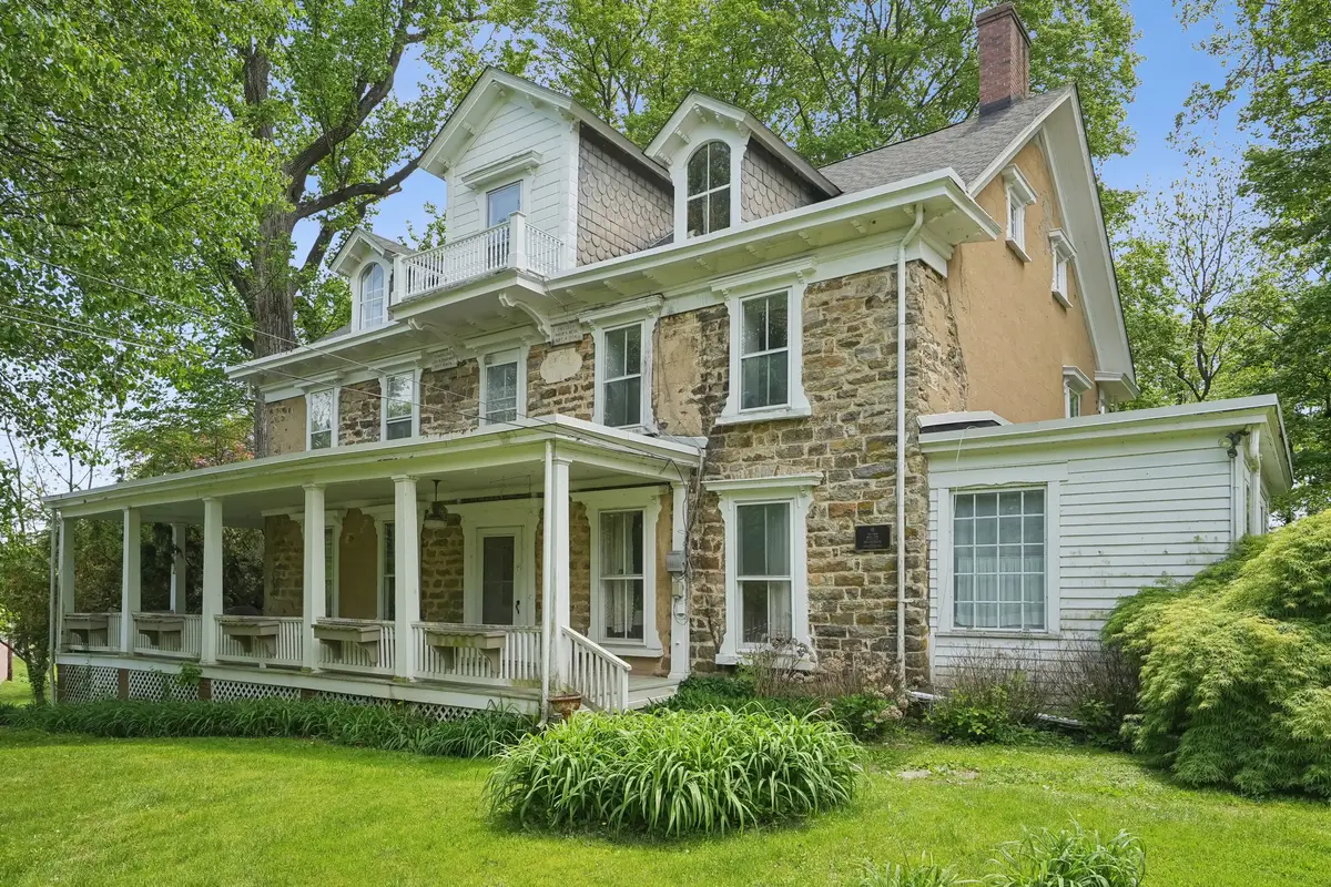 19 E Mill Rd, Long Valley, NJ 07853 - Image #1