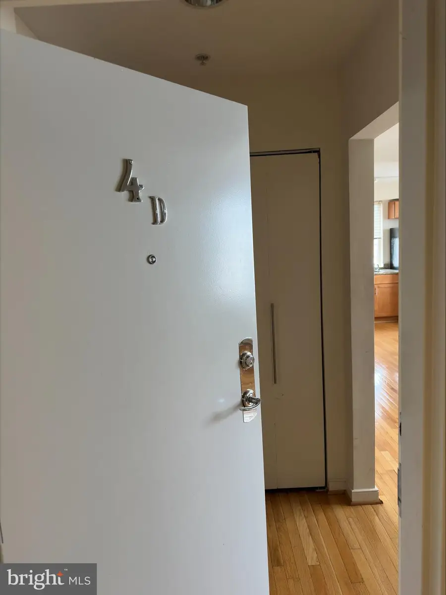 815 King Street #Unit 4D, Alexandria, VA 22314 - #3